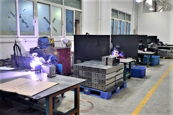 深圳五金沖壓件供應(yīng)商-誠瑞豐 深圳五金沖壓件供應(yīng)商-誠瑞豐