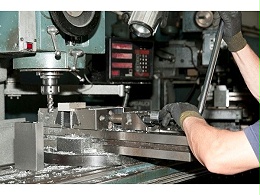 福田精密沖壓廠，沖壓模具淬火預防形變方法2-[誠瑞豐]