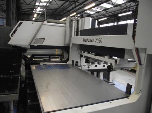 鈑金加工廠品控2 鈑金加工廠品控2