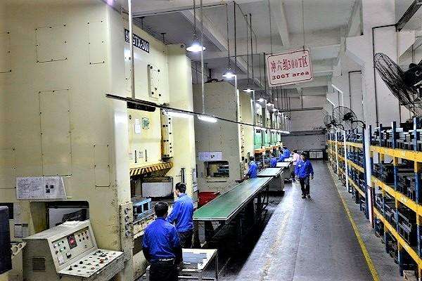 深圳附近鈑金加工廠-誠瑞豐 深圳附近鈑金加工廠-誠瑞豐