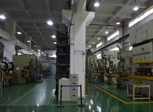 鈑金加工廠 鈑金加工廠