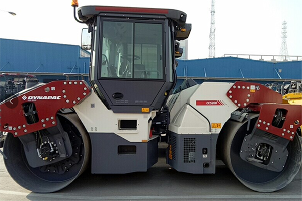 筑路機-天津中厚板結(jié)構(gòu)件加工廠 筑路機-天津中厚板結(jié)構(gòu)件加工廠