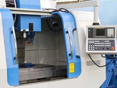 臺灣五金沖壓件加工廠，高速沖床和普通沖床