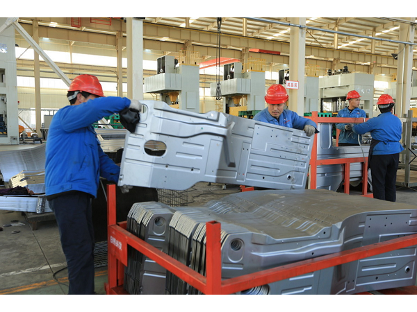 五金沖壓供應商哪里好,選這家沖壓廠