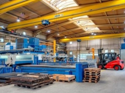 廣東鈑金加工廠的4種機箱加工特點 廣東鈑金加工廠的4種機箱加工特點