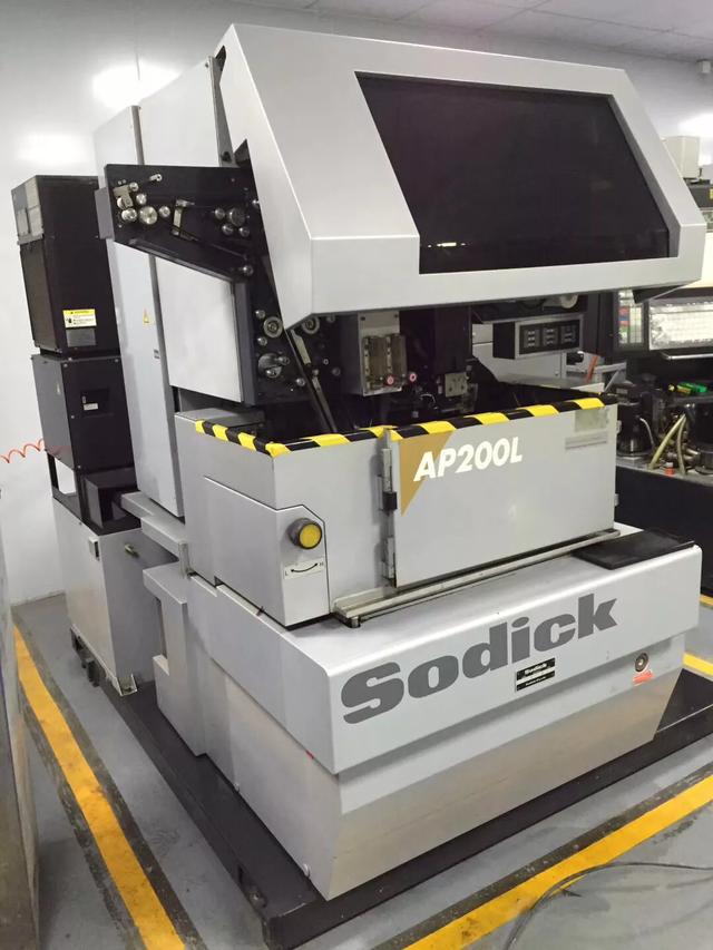 鈑金加工廠-線切割設(shè)備 鈑金加工廠-線切割設(shè)備