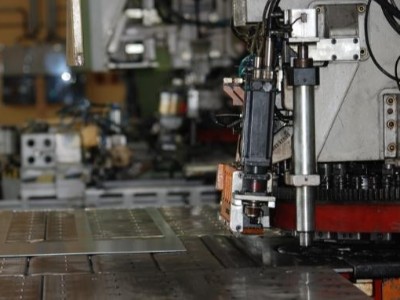 深圳鈑金加工廠常用的3種材料：合金銅、鋼、鋁