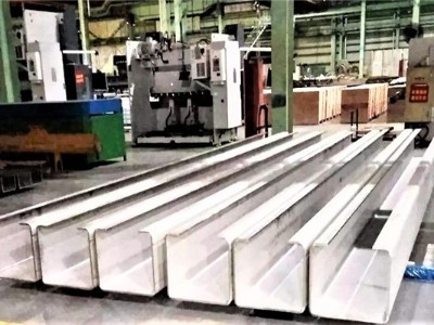 中厚板機械配件加工廠-鋼板成型設(shè)備全 中厚板機械配件加工廠-鋼板成型設(shè)備全