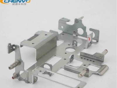 天津五金沖壓件加工廠，如何預(yù)防電鍍變色？