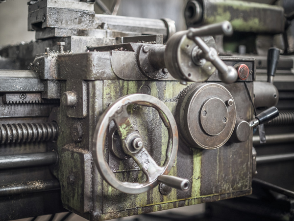 五金沖壓加工件的適用領(lǐng)域和技術(shù)優(yōu)勢(shì)都有哪些內(nèi)容？