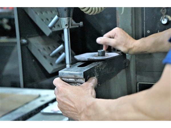 深圳精密五金公司-五金沖壓實力如何？